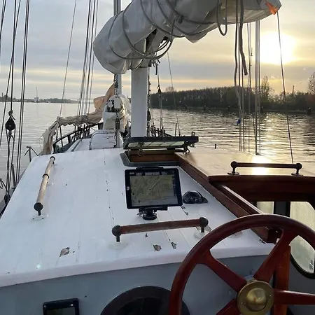 Dundee Historisches Segelschiff Mitten Im Paradies Tekne *
